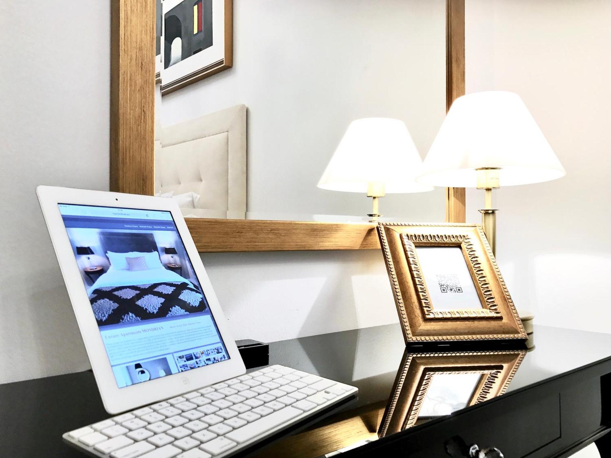 Mondrian Luxury Suites & Apartments Market Square I 华沙 客房 照片